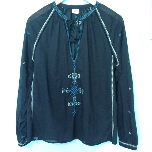 Aritzia Sunday Best Annalise Embroidered Top XS - Picture 4 of 13